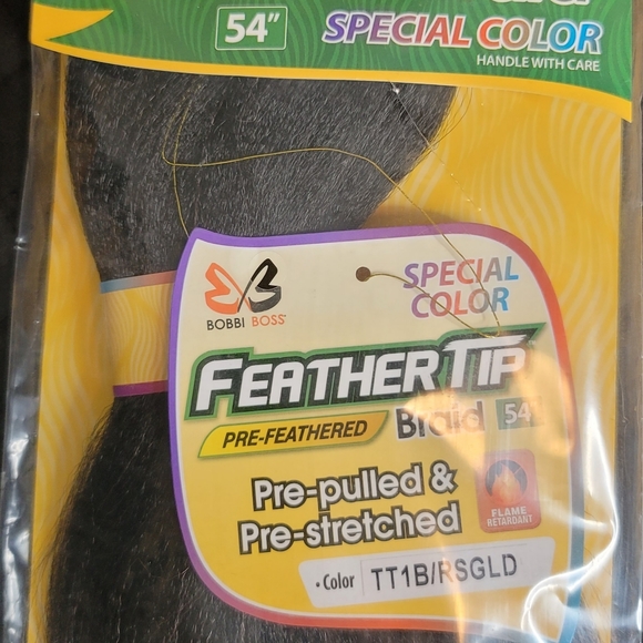 Braid Extensions Bundle. - Picture 3 of 12